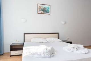 Апарт-отели 1-st Line Izvora Sea View Apartments on Golden Sands Золотые Пески Апартаменты с 1 спальней и видом на море-12